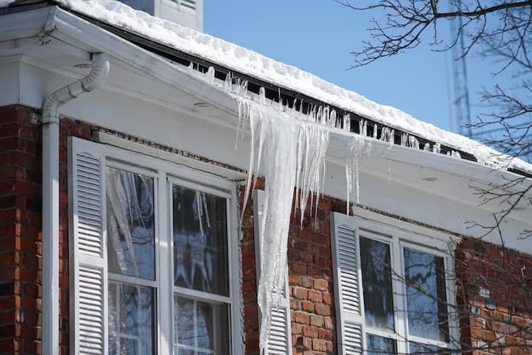 Common Gutter Problems Faced by Homes in Staples and How to Fix Them